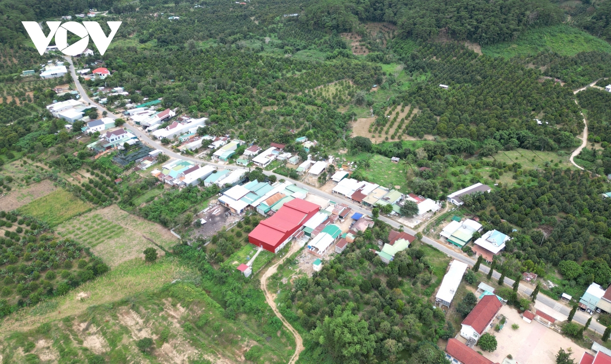 người uy tín góp phần xóa huyện trắng nông thôn mới ở khánh hòa hình ảnh 1 nguoi uy tin gop phan xoa huyen trang nong thon moi o khanh hoa hinh anh 1