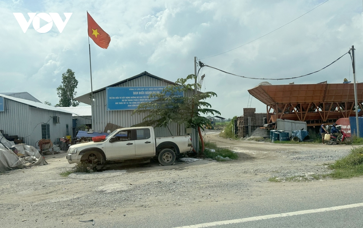dồn lực vượt nắng, thắng mưa để hoàn thành các tuyến cao tốc hình ảnh 7 don luc vuot nang, thang mua de hoan thanh cac tuyen cao toc hinh anh 7