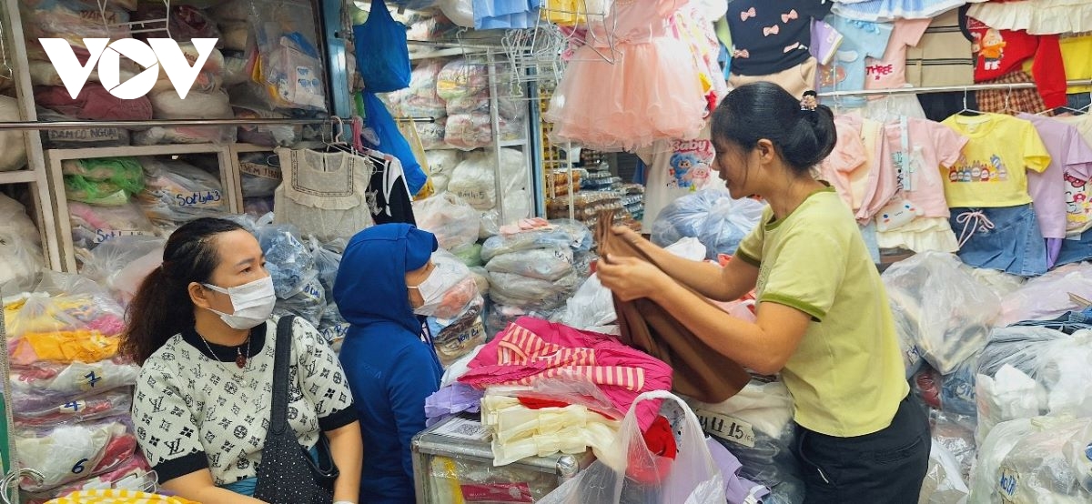 gần tết nhưng sức mua tại nhiều chợ truyền thống ở tp.hcm yếu hình ảnh 2 gan tet nhung suc mua tai nhieu cho truyen thong o tp.hcm yeu hinh anh 2