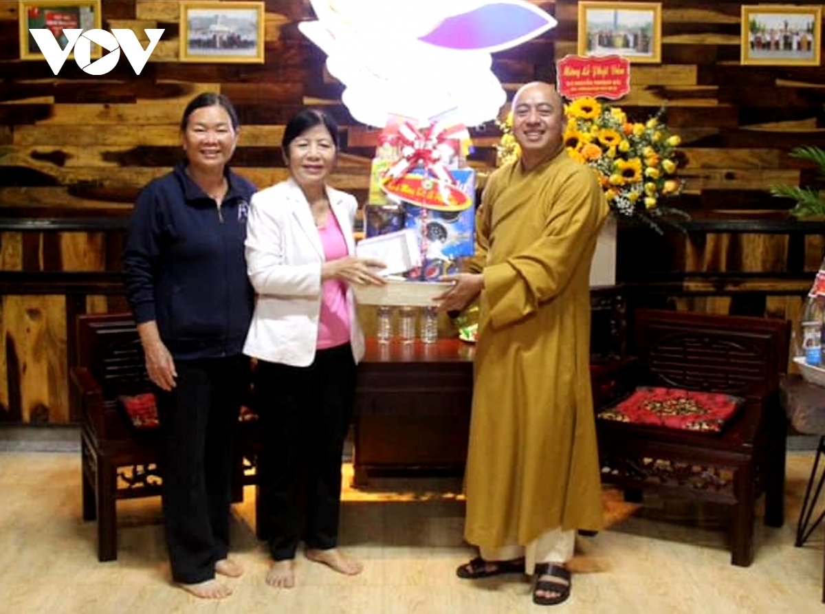 những nữ đảng viên kiên trung ở Đắk lắk hình ảnh 1 nhung nu dang vien kien trung o Dak lak hinh anh 1