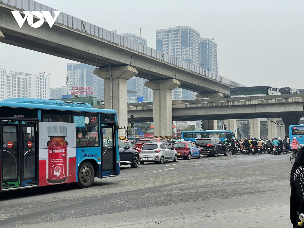 nut giao nguyen trai-nguyen xien thu hep bung binh, tam ngung den tin hieu hinh anh 2