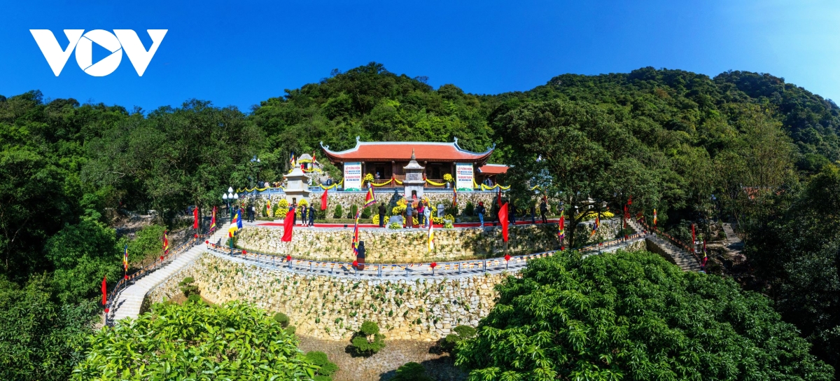 du xuân về miền đất linh thiêng nhà trần hình ảnh 3 du xuan ve mien dat linh thieng nha tran hinh anh 3