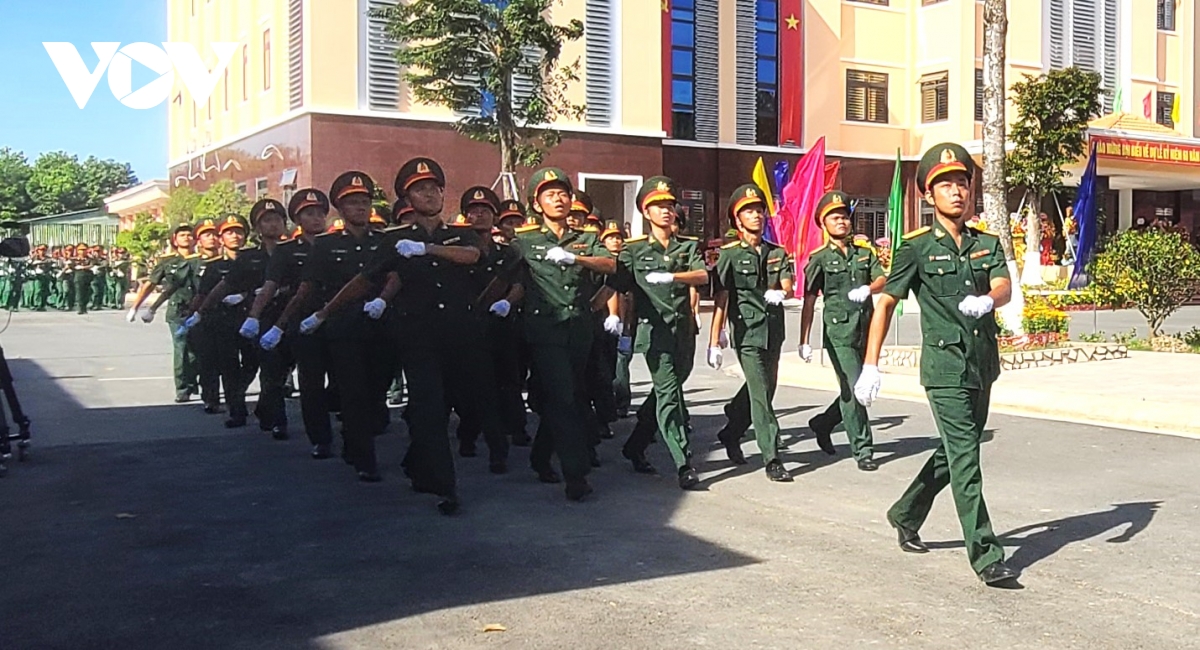 quan khu 9 cham lo xay dung luc luong vung manh ve chinh tri hinh anh 2