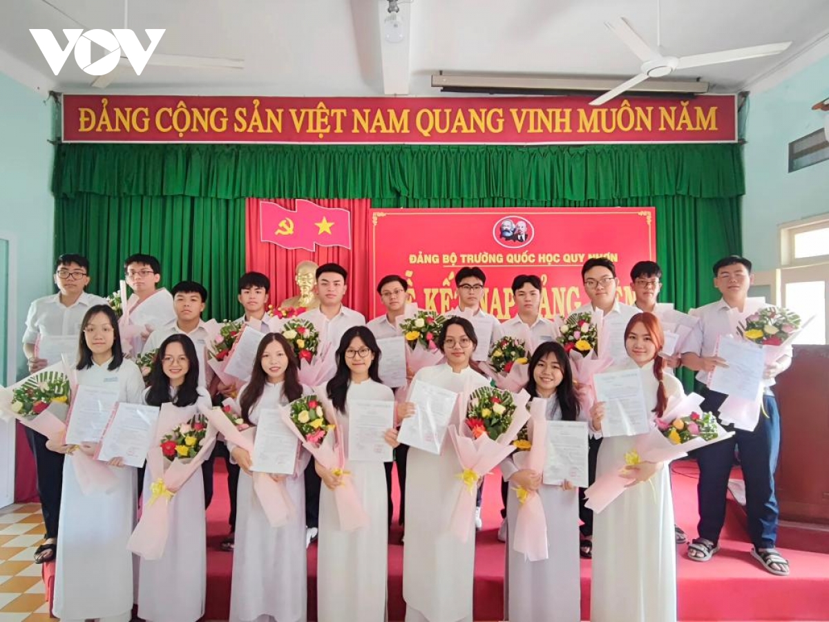 chú trọng chất lượng phát triển đảng viên mới ở bình Định hình ảnh 3 chu trong chat luong phat trien dang vien moi o binh Dinh hinh anh 3