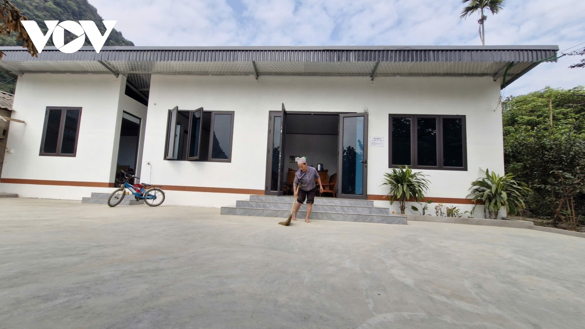 các địa phương tổ chức thăm, tặng quà tết gia đình chính sách, người khó khăn hình ảnh 14 cac dia phuong to chuc tham, tang qua tet gia dinh chinh sach, nguoi kho khan hinh anh 14