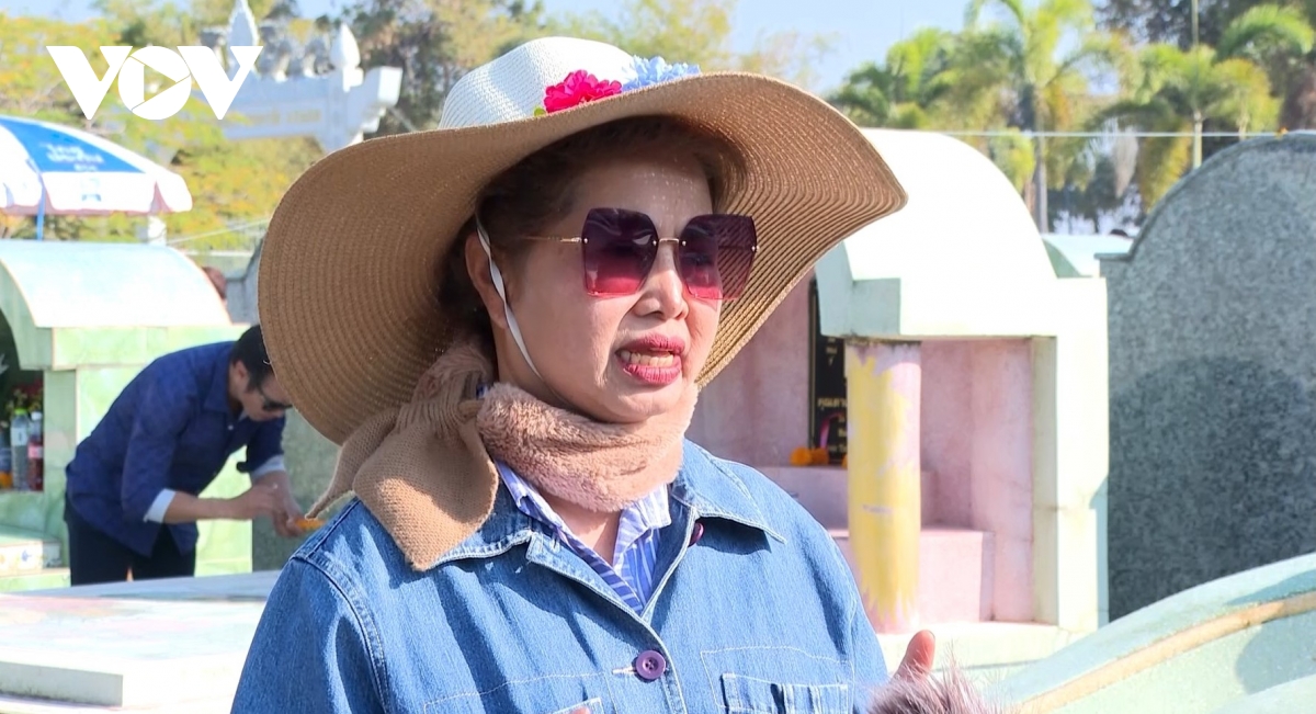phong tục tảo mộ dịp tết đến xuân về - gìn giữ nét văn hoá việt tại thái lan hình ảnh 6 phong tuc tao mo dip tet den xuan ve - gin giu net van hoa viet tai thai lan hinh anh 6