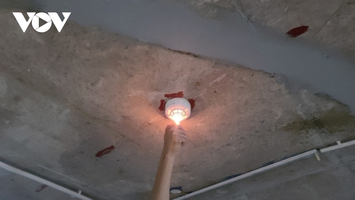 bắt giam 2 cán bộ sở xây dựng tp.hcm để điều tra về hành vi nhận hối lộ hình ảnh 1 bat giam 2 can bo so xay dung tp.hcm de dieu tra ve hanh vi nhan hoi lo hinh anh 1