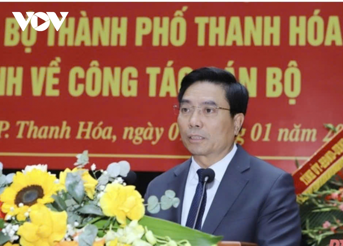 Ông lê anh xuân làm bí thư thành phố thanh hóa sau sáp nhập với huyện Đông sơn hình ảnh 2 Ong le anh xuan lam bi thu thanh pho thanh hoa sau sap nhap voi huyen Dong son hinh anh 2