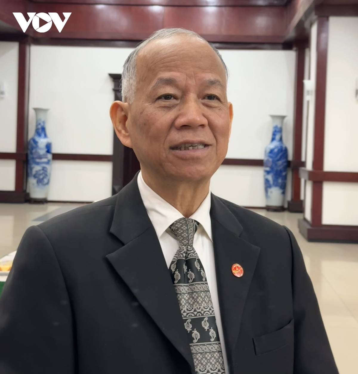 chuyen gia mach nuoc nha dau tu bo tien vao dau de sinh loi nhat nam 2025 hinh anh 3