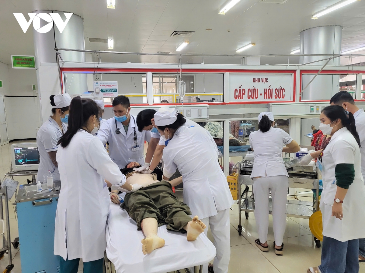 trực y tế giống như trực biên giới trong dịp tết ở Đắk lắk hình ảnh 2 truc y te giong nhu truc bien gioi trong dip tet o Dak lak hinh anh 2