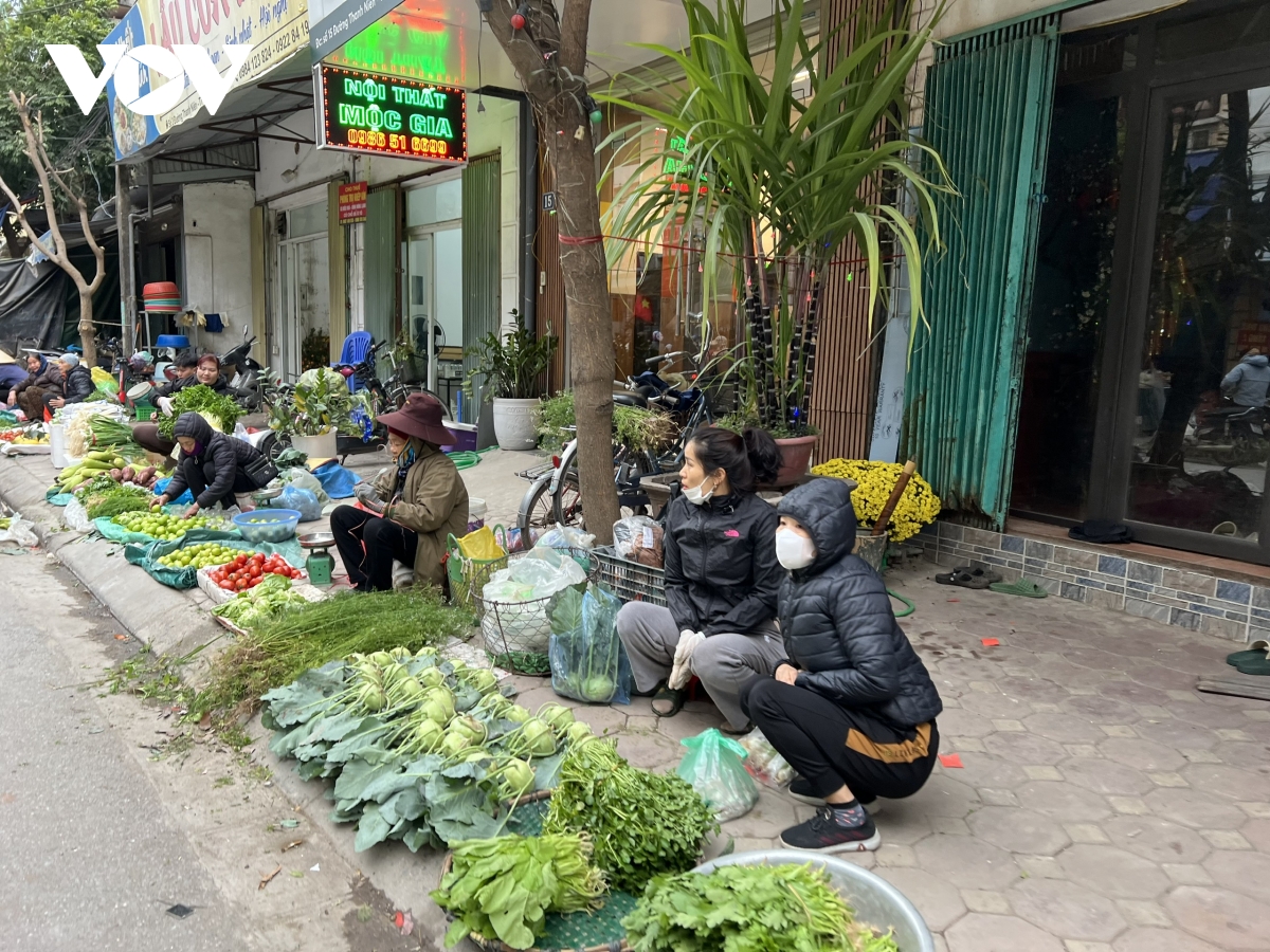 hoi ha phien cho cuoi nam, gia ca nhieu mat hang tang chong mat hinh anh 10