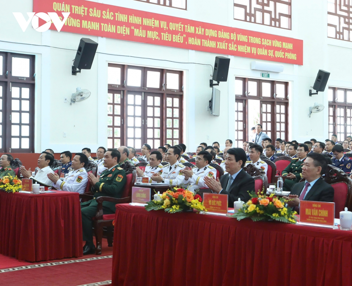 chu tich nuoc tham, chuc tet cac luc luong vu trang dong quan tai phu quoc hinh anh 5