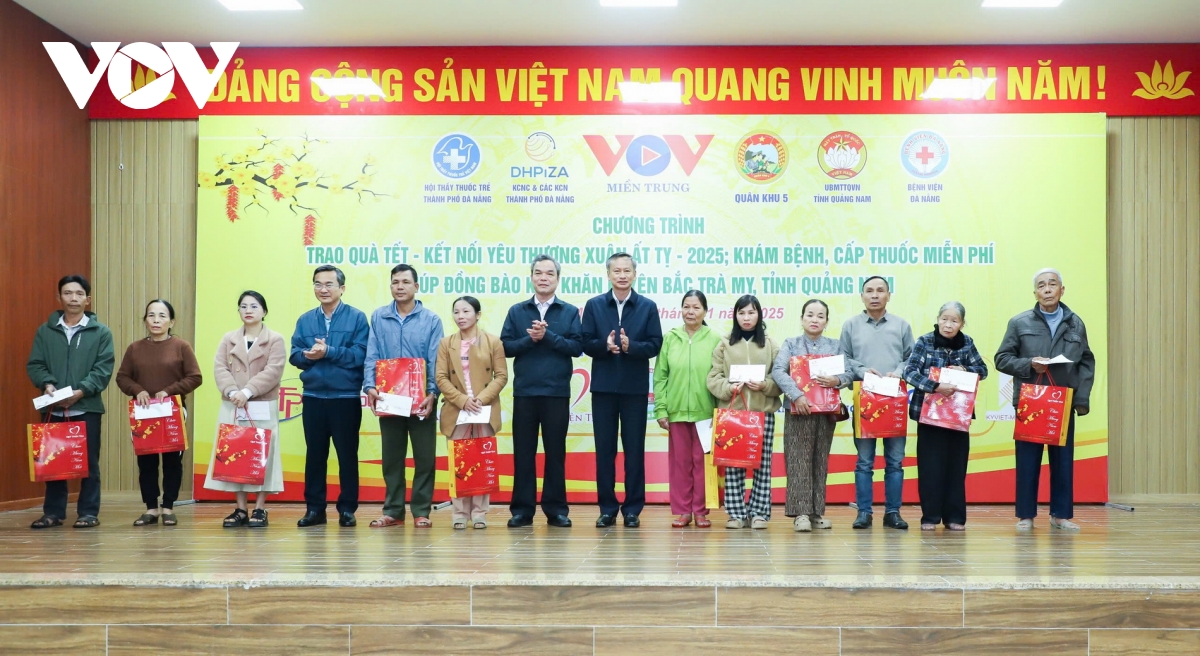 vov miền trung và các đơn vị đồng hành trao 1.300 suất quà tết tại quảng nam hình ảnh 5 vov mien trung va cac don vi dong hanh trao 1.300 suat qua tet tai quang nam hinh anh 5