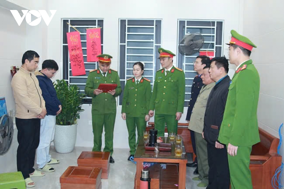 Bắt 3 đối tượng làm giả báo cáo đánh giá tác động môi trường