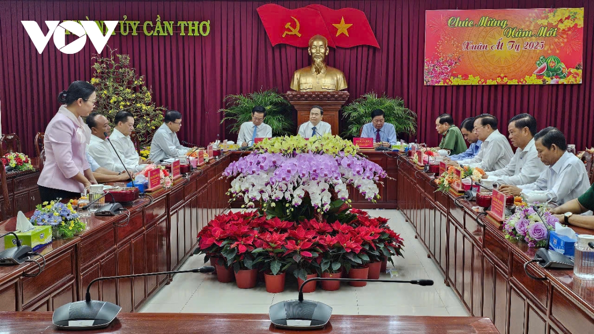 chủ tịch quốc hội trần thanh mẫn làm việc với ban thường vụ thành ủy cần thơ hình ảnh 3 chu tich quoc hoi tran thanh man lam viec voi ban thuong vu thanh uy can tho hinh anh 3