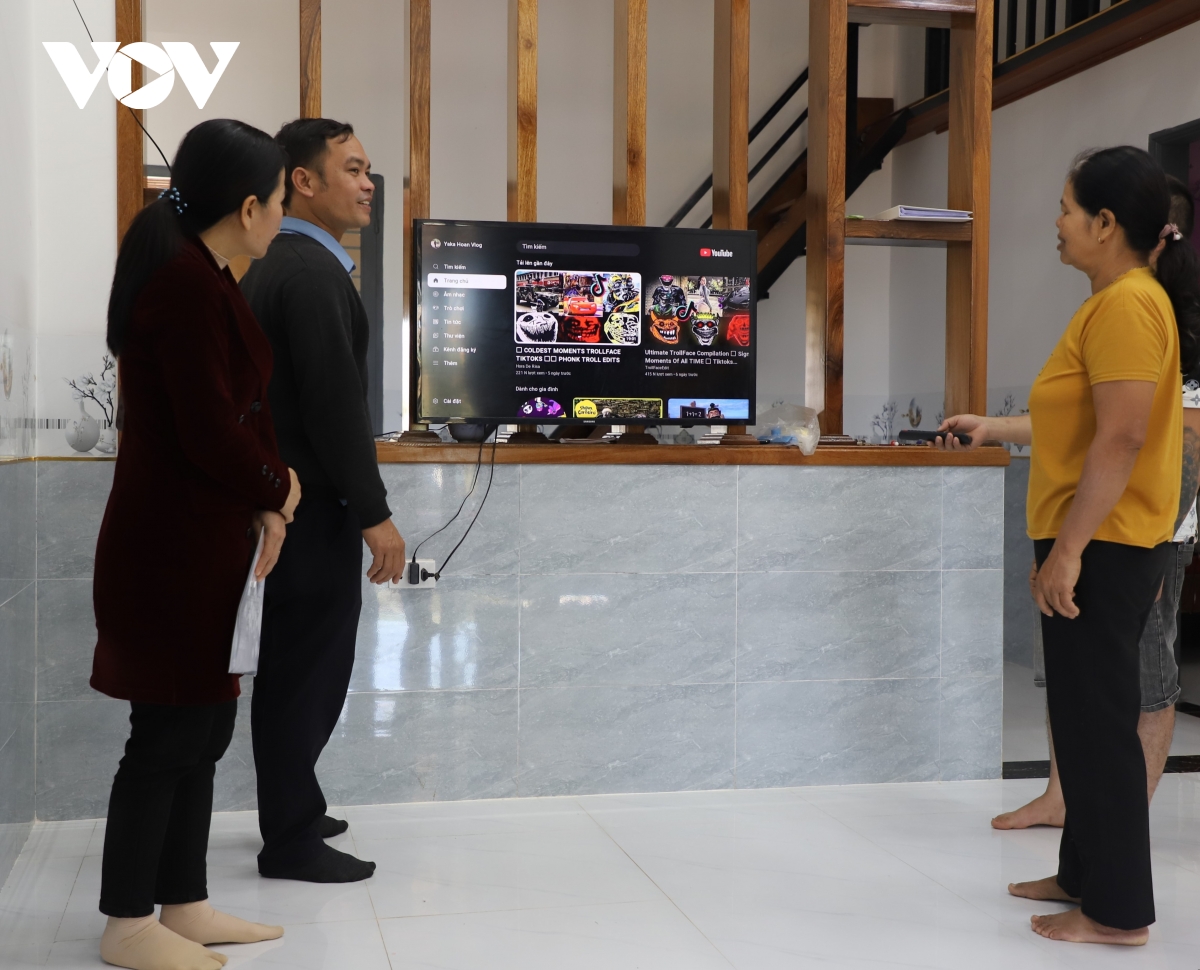 tết trong những ngôi nhà đại đoàn kết ở vùng sâu Đắk lắk hình ảnh 1 tet trong nhung ngoi nha dai doan ket o vung sau Dak lak hinh anh 1