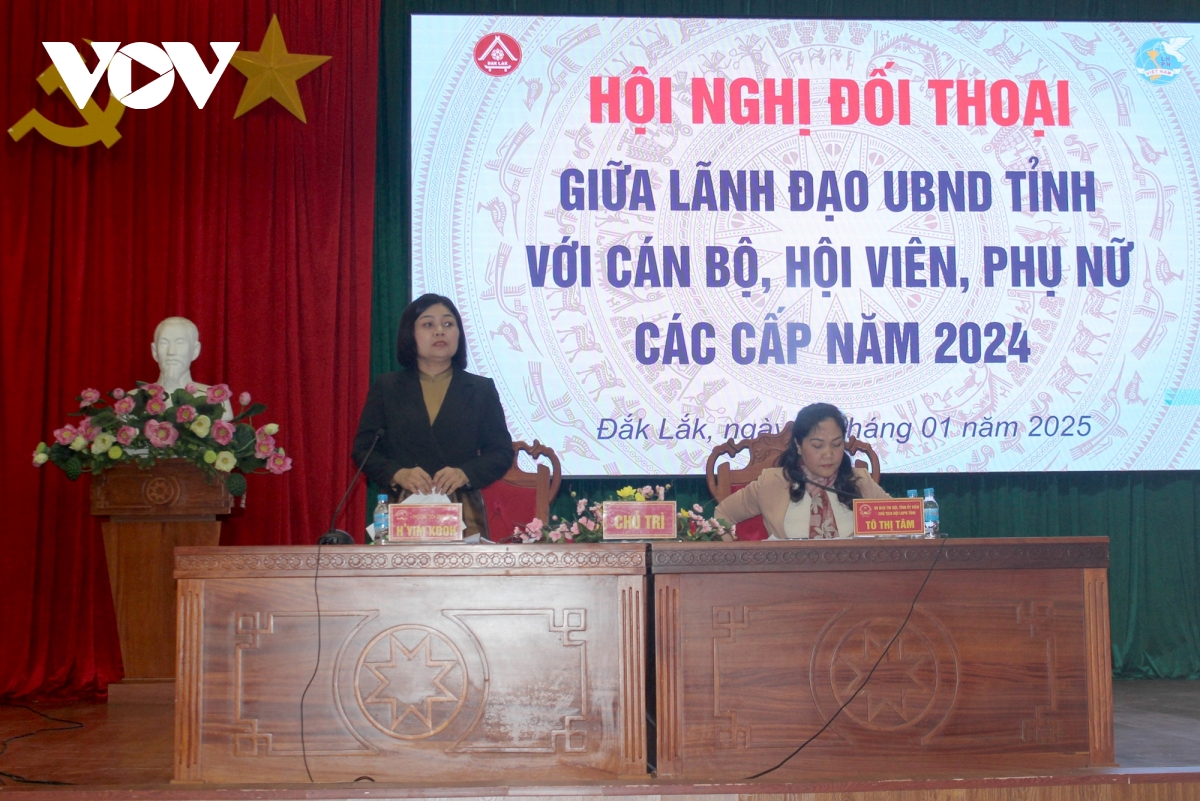 lãnh đạo ubnd tỉnh Đắk lắk đối thoại với phụ nữ hình ảnh 1 lanh dao ubnd tinh Dak lak doi thoai voi phu nu hinh anh 1
