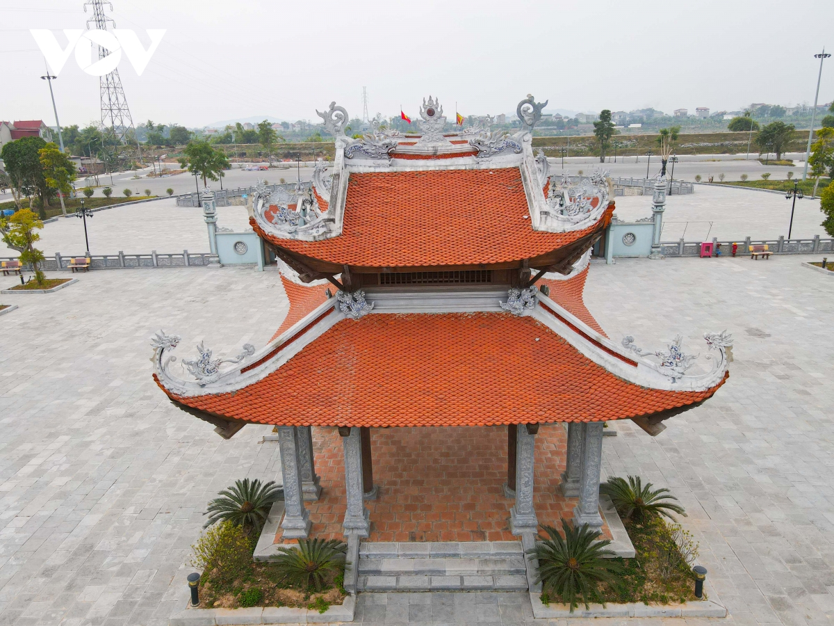 Đền thờ danh nhân nguyễn cao ở bắc ninh bị nứt tường, xuống cấp sau 2 năm hình ảnh 10 Den tho danh nhan nguyen cao o bac ninh bi nut tuong, xuong cap sau 2 nam hinh anh 10