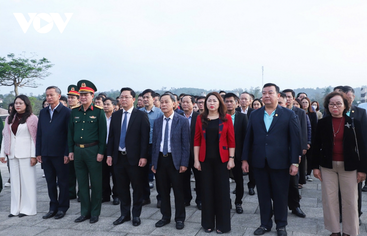 vov miền trung và các đơn vị đồng hành mang tết sớm đến đồng bào nghèo quảng nam hình ảnh 1 vov mien trung va cac don vi dong hanh mang tet som den dong bao ngheo quang nam hinh anh 1