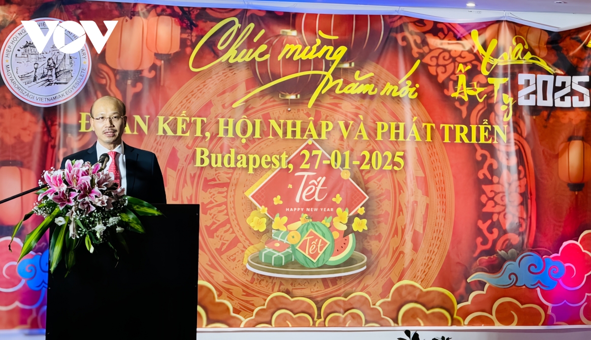 Ấm áp chương trình mừng xuân tết Ất tỵ 2025 tại hungary hình ảnh 1 Am ap chuong trinh mung xuan tet At ty 2025 tai hungary hinh anh 1