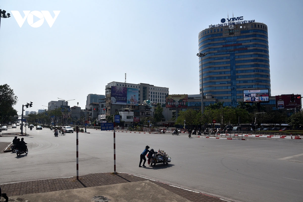 ngày 29 tết, đường phố hà nội vắng phương tiện, cao tốc thông thoáng hình ảnh 1 ngay 29 tet, duong pho ha noi vang phuong tien, cao toc thong thoang hinh anh 1