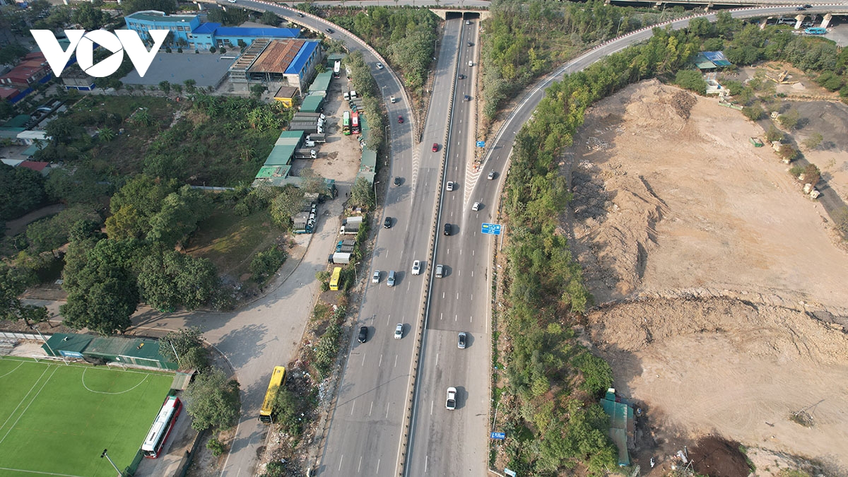 ngày 29 tết, đường phố hà nội vắng phương tiện, cao tốc thông thoáng hình ảnh 10 ngay 29 tet, duong pho ha noi vang phuong tien, cao toc thong thoang hinh anh 10