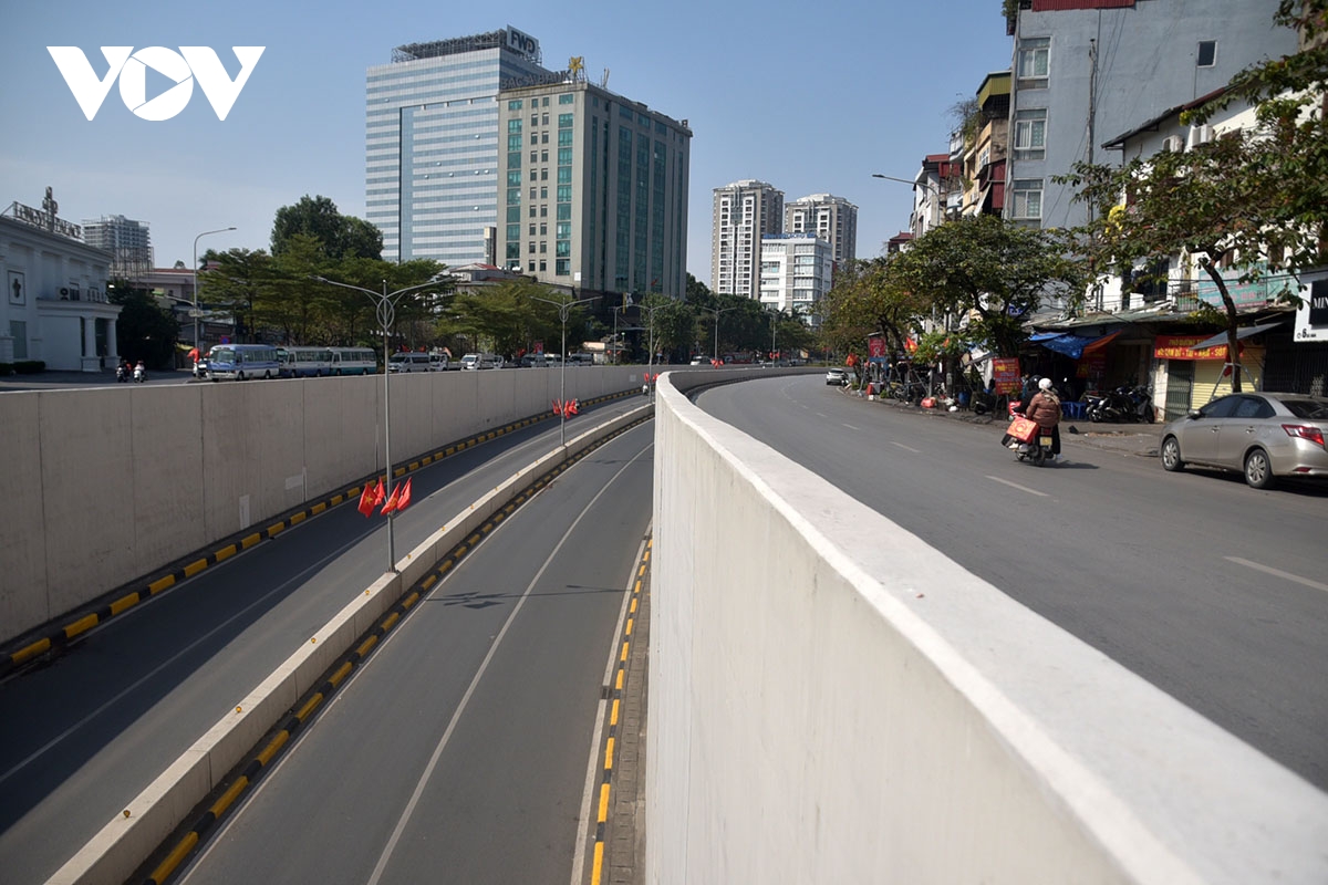 ngày 29 tết, đường phố hà nội vắng phương tiện, cao tốc thông thoáng hình ảnh 2 ngay 29 tet, duong pho ha noi vang phuong tien, cao toc thong thoang hinh anh 2