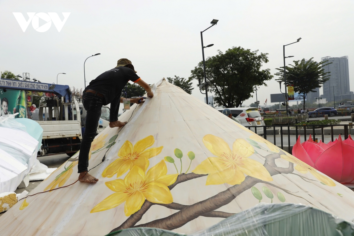 cap linh vat ran khong lo cua Duong hoa nguyen hue lo dien hinh anh 14