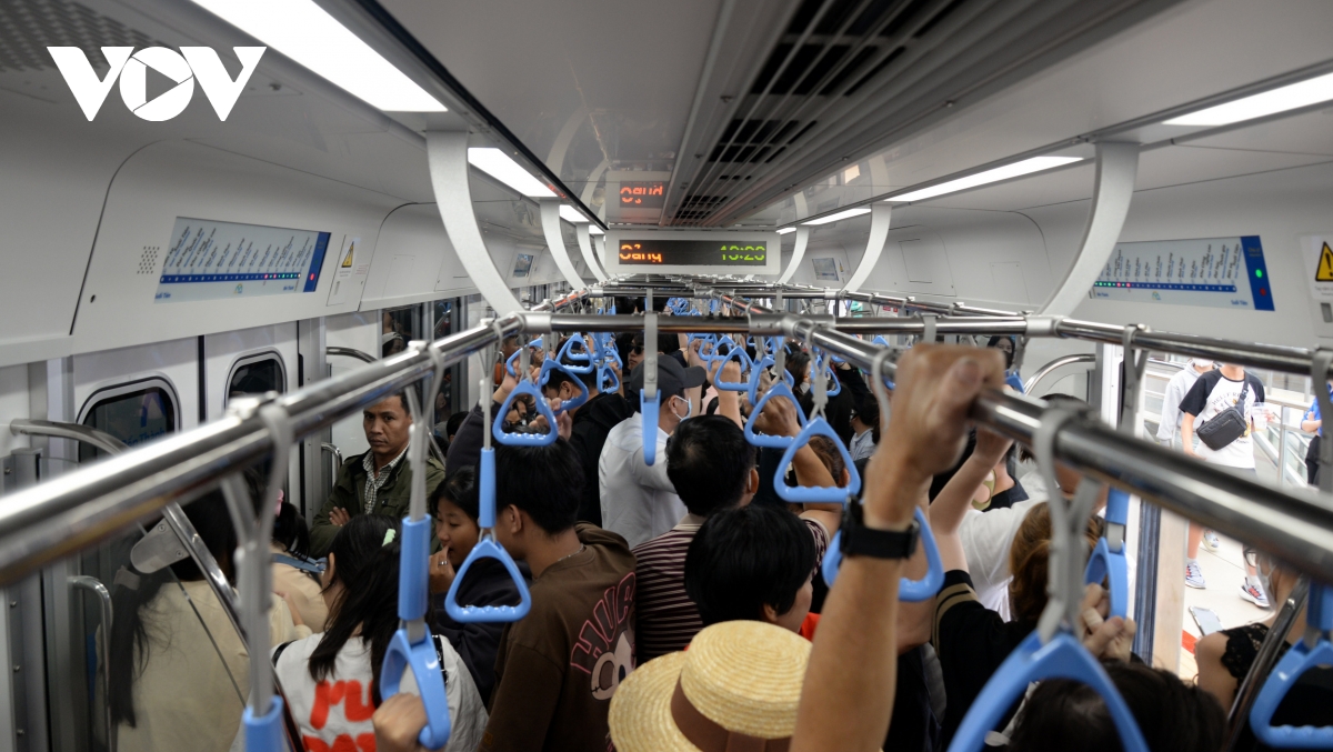 lich chay tau metro 1 cap nhat moi nhat dip tet nguyen dan 2025 hinh anh 1