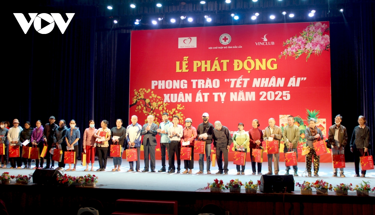 Đắk lắk phát động phong trào tết nhân ái xuân Ất tỵ năm 2025 hình ảnh 2 Dak lak phat dong phong trao tet nhan ai xuan At ty nam 2025 hinh anh 2