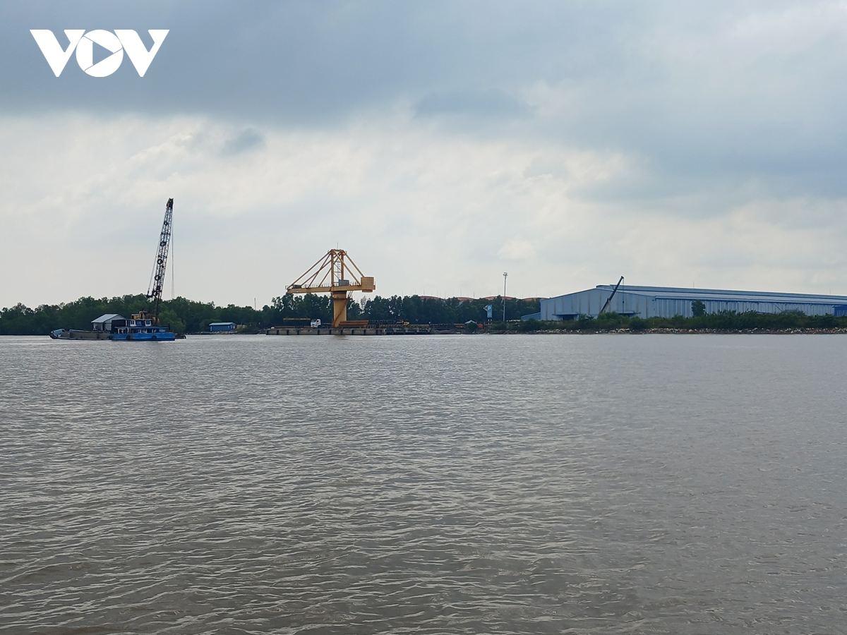 ubnd tỉnh tiền giang chỉ đạo làm rõ sai phạm tại công trình nạo vét lòng sông soài rạp hình ảnh 1 ubnd tinh tien giang chi dao lam ro sai pham tai cong trinh nao vet long song soai rap hinh anh 1