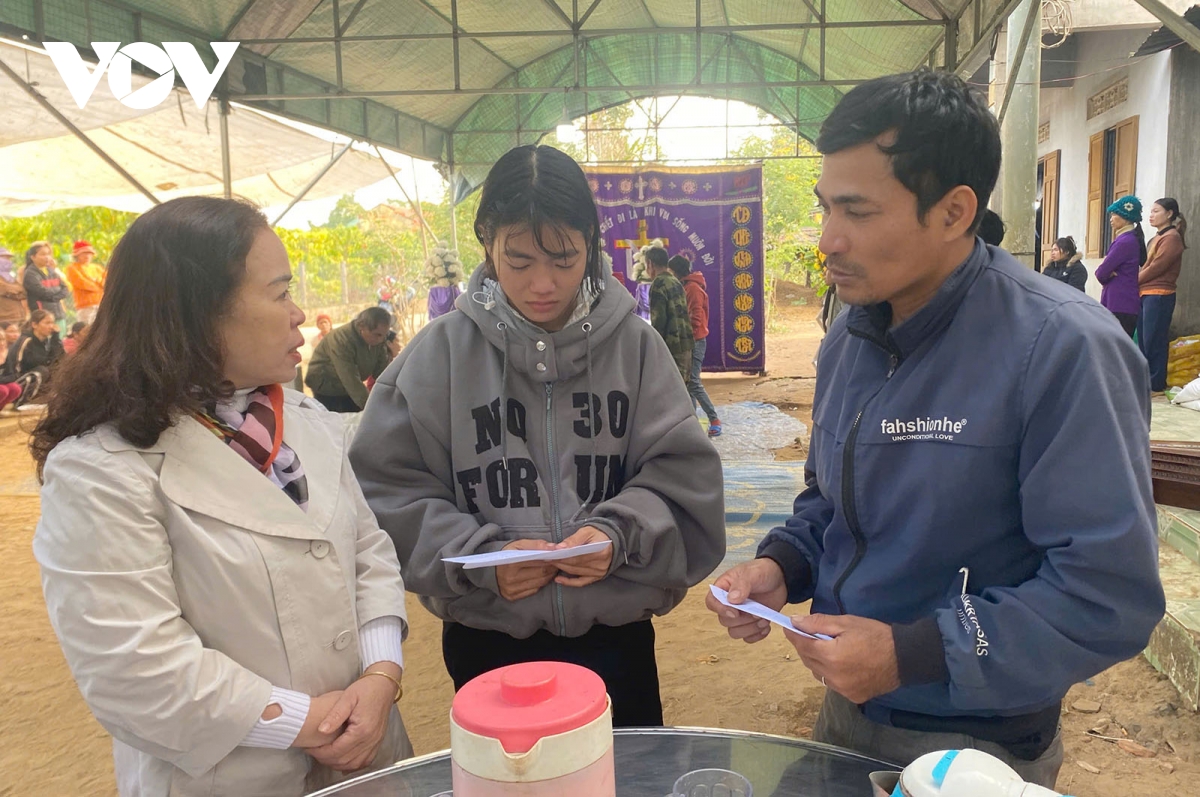 2 trẻ em đuối nước thương tâm ở vùng bán ngập thủy điện hình ảnh 1 2 tre em duoi nuoc thuong tam o vung ban ngap thuy dien hinh anh 1