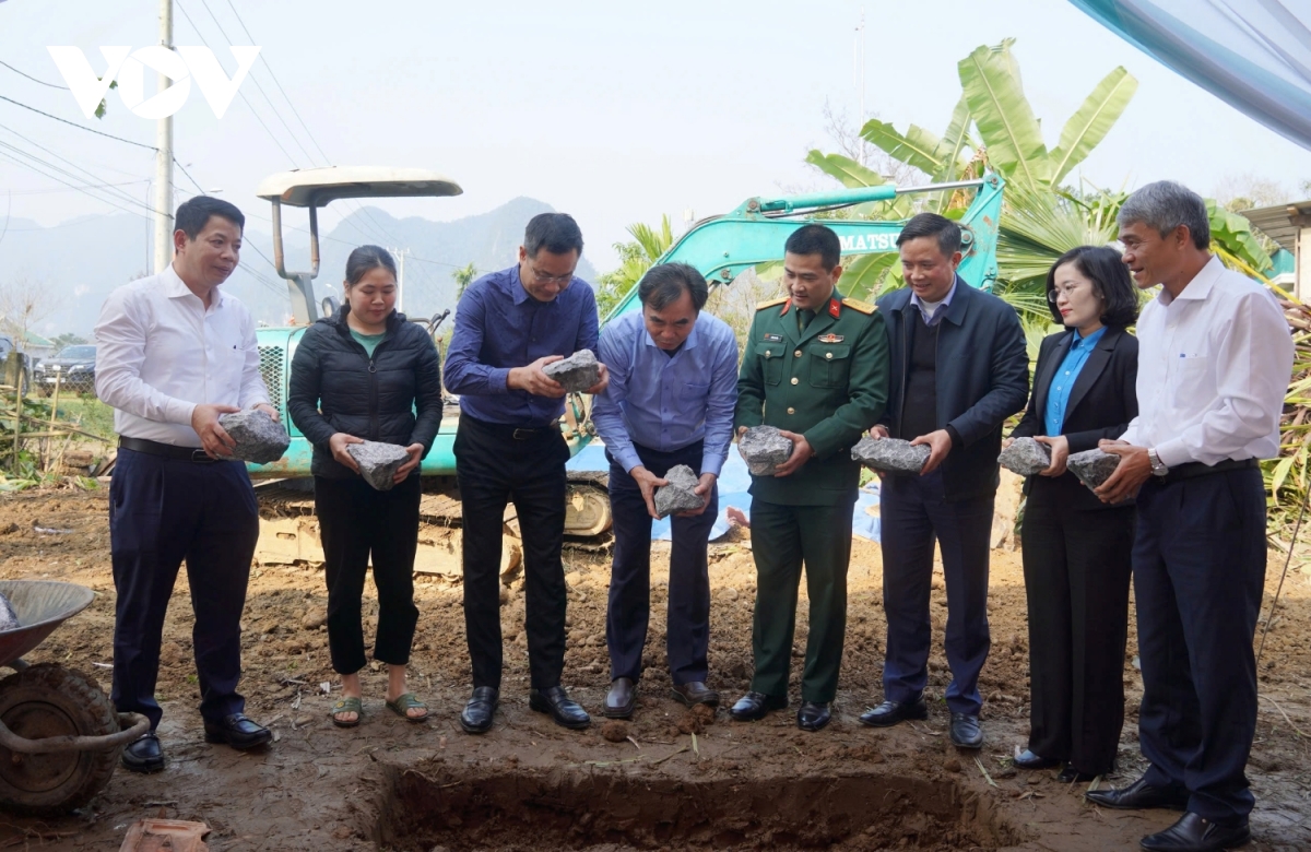 Quảng Bình đồng loạt khởi công làm nhà mới, xóa nhà tạm, nhà dột nát