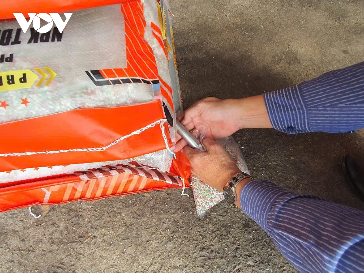 nữ tổng giám đốc sản xuất phân bón giả từng đoạt giải về nhan sắc và tài năng hình ảnh 4 nu tong giam doc san xuat phan bon gia tung doat giai ve nhan sac va tai nang hinh anh 4