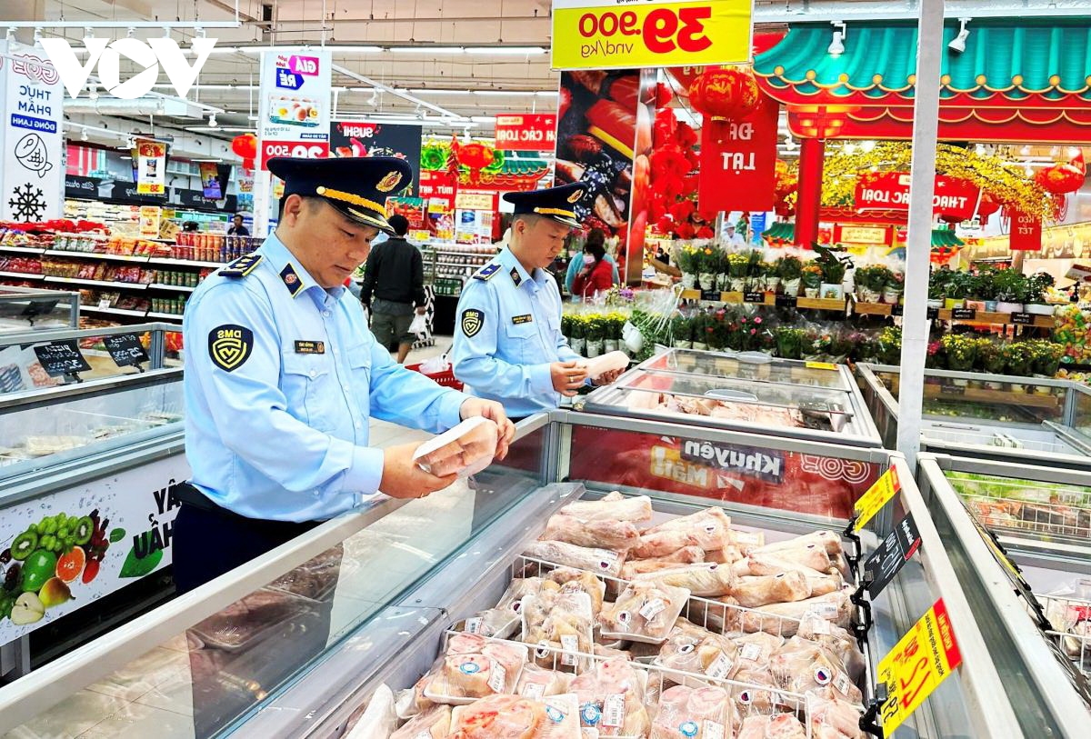 hơn 2800 tỷ đồng chuẩn bị hàng hóa phục vụ tết Ất tỵ 2025 tại Đà nẵng hình ảnh 2 hon 2800 ty dong chuan bi hang hoa phuc vu tet At ty 2025 tai Da nang hinh anh 2