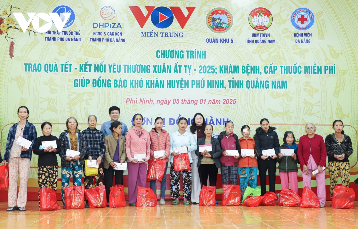 vov miền trung và các đơn vị đồng hành mang tết sớm đến đồng bào nghèo quảng nam hình ảnh 9 vov mien trung va cac don vi dong hanh mang tet som den dong bao ngheo quang nam hinh anh 9