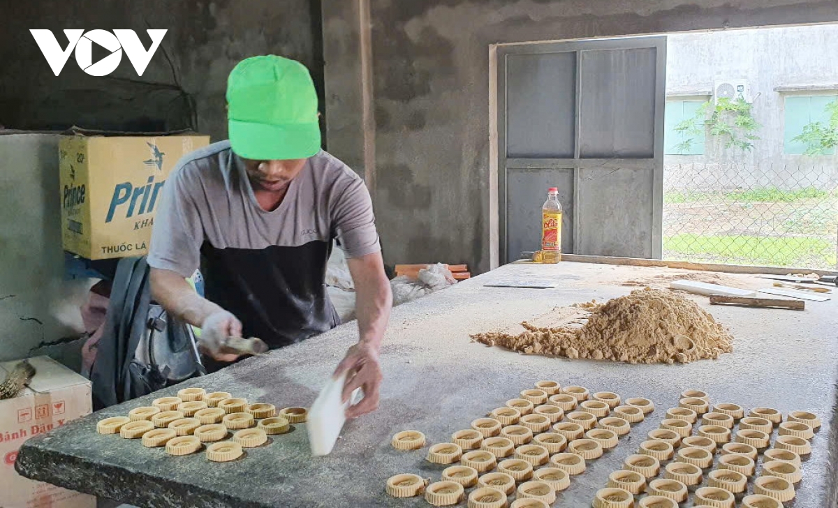 Làng bánh truyền thống Duy Xuyên tất bật vụ Tết