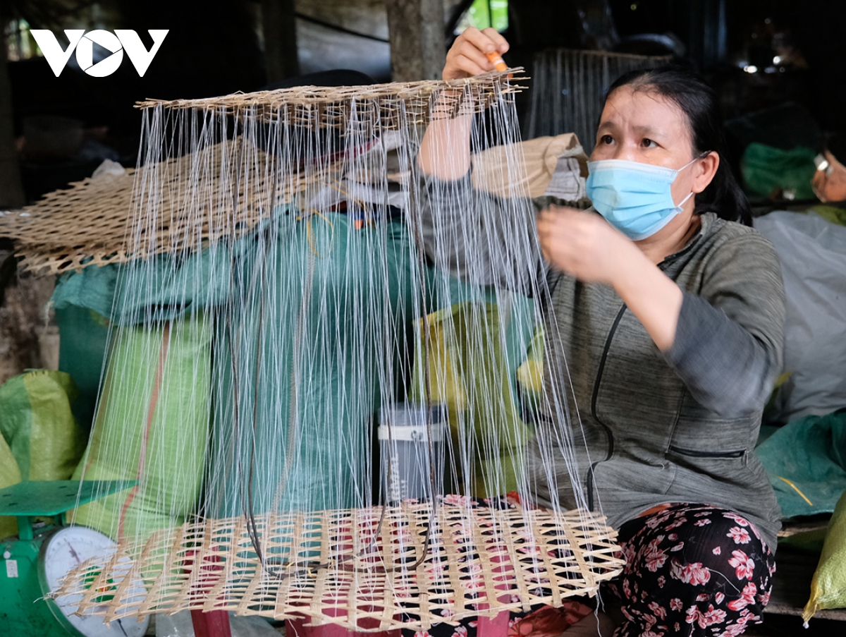 lò nấu đường phèn truyền thống quảng ngãi đỏ lửa dịp tết hình ảnh 3 lo nau duong phen truyen thong quang ngai do lua dip tet hinh anh 3