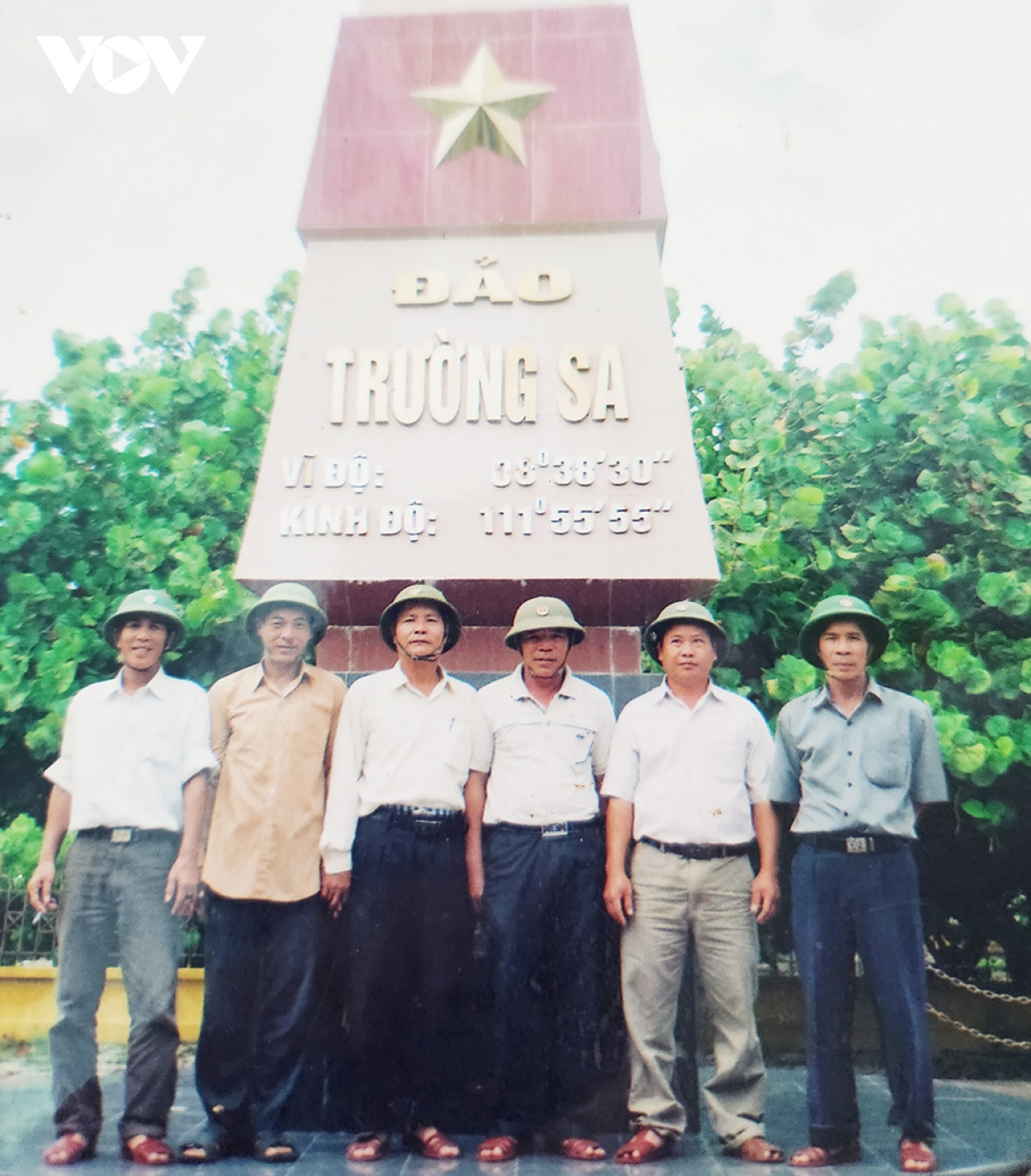 nhung ngu dan can truong tren vung bien truong sa hinh anh 3 nhung ngu dan can truong tren vung bien truong sa hinh anh 3