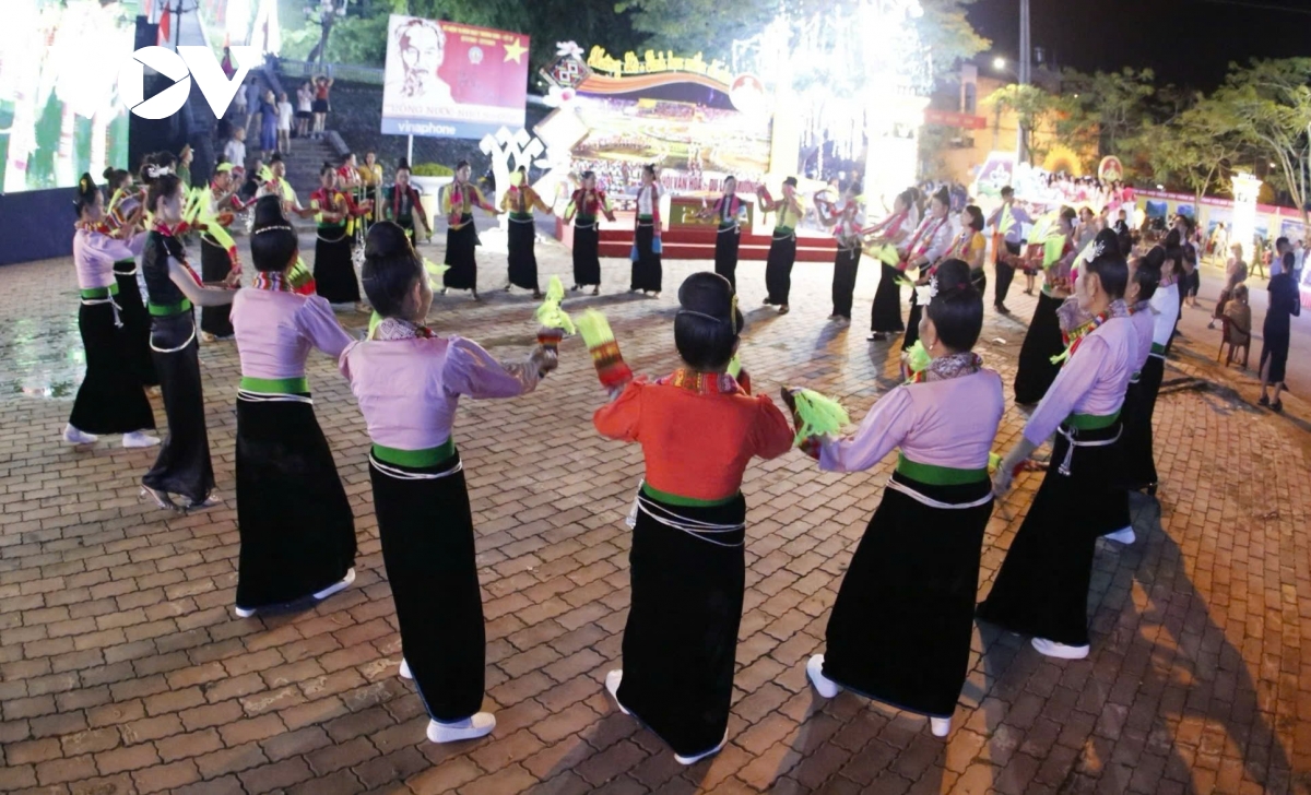 tết độc đáo của người thái vùng mường lò hình ảnh 3 tet doc dao cua nguoi thai vung muong lo hinh anh 3