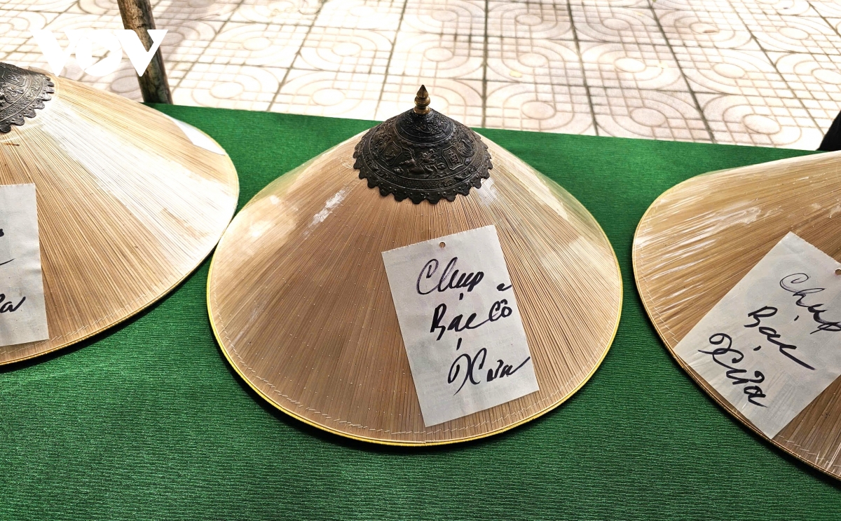 tu lang nghe non ngua phu gia den di san van hoa phi vat the quoc gia hinh anh 9