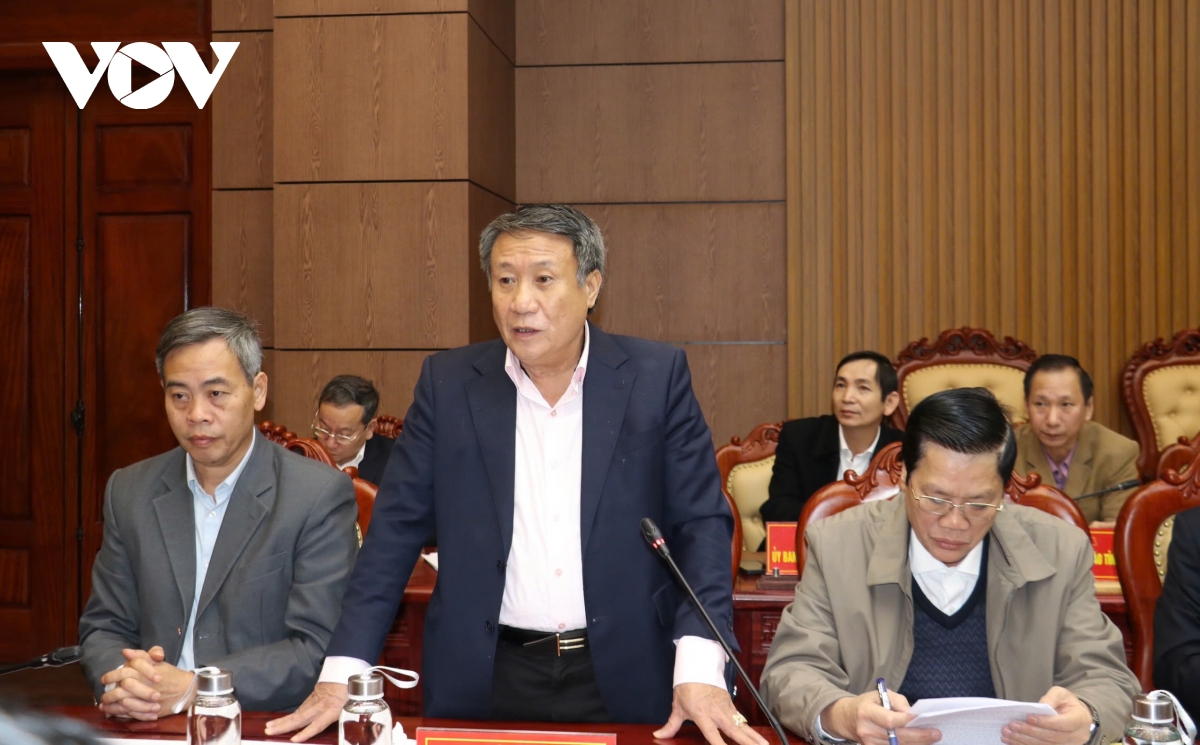 Doan kiem tra cua bo chinh tri lam viec tai quang tri hinh anh 2