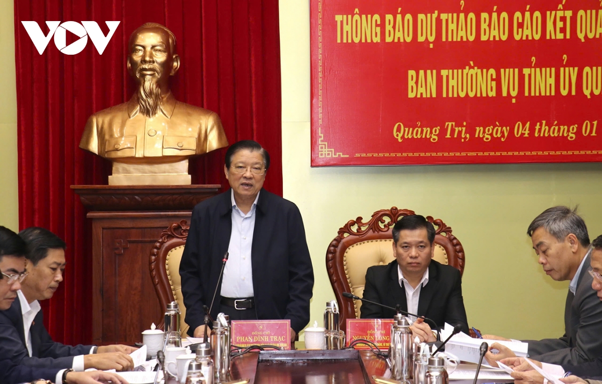 Doan kiem tra cua bo chinh tri lam viec tai quang tri hinh anh 3