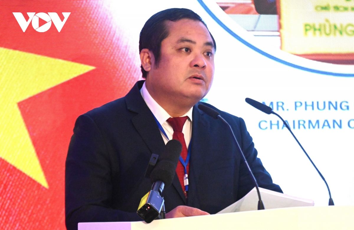 thủ tướng phạm minh chính dự diễn đàn doanh nghiệp việt nam - séc hình ảnh 2 thu tuong pham minh chinh du dien dan doanh nghiep viet nam - sec hinh anh 2