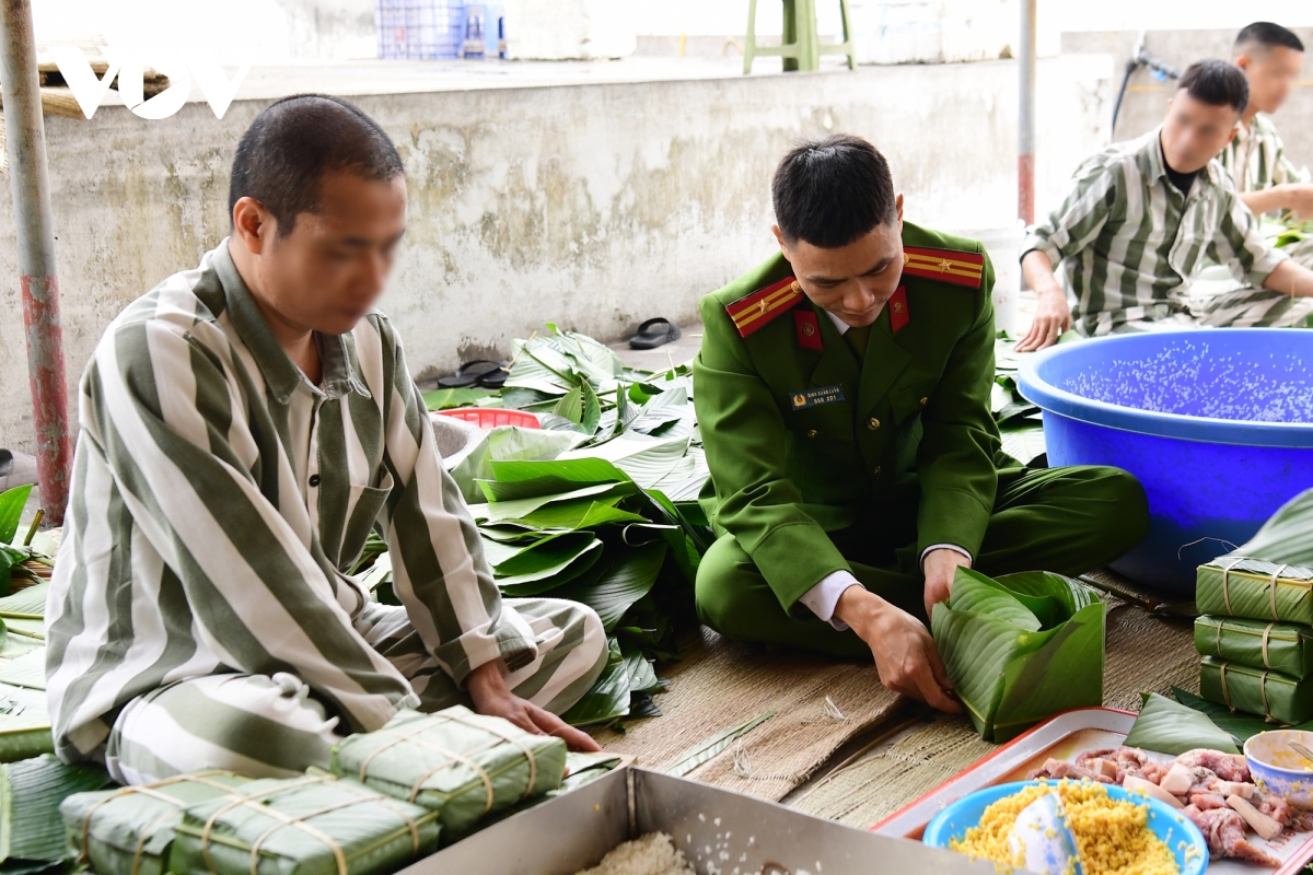 pham nhan goi banh chung don tet At ty 2025 hinh anh 7