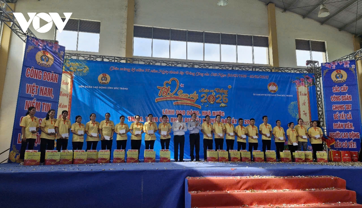 phó chủ tịch quốc hội nguyễn Đức hải thăm, tặng quà tết tại tỉnh sóc trăng hình ảnh 4 pho chu tich quoc hoi nguyen Duc hai tham, tang qua tet tai tinh soc trang hinh anh 4
