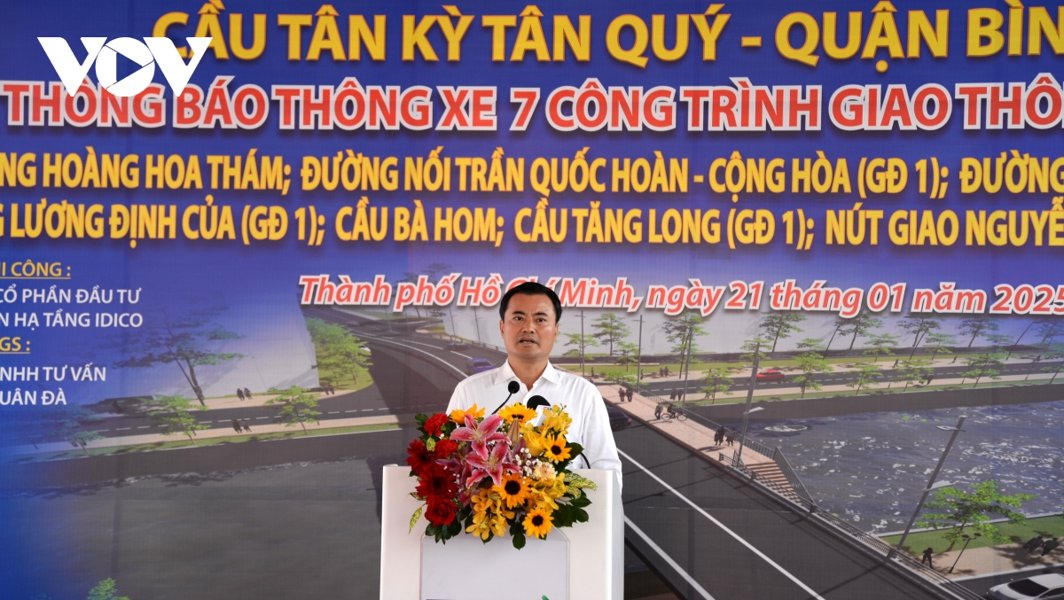 khánh thành cầu tân kỳ - tân quý, kết nối quốc lộ 1 với sân bay tân sơn nhất hình ảnh 3 khanh thanh cau tan ky - tan quy, ket noi quoc lo 1 voi san bay tan son nhat hinh anh 3