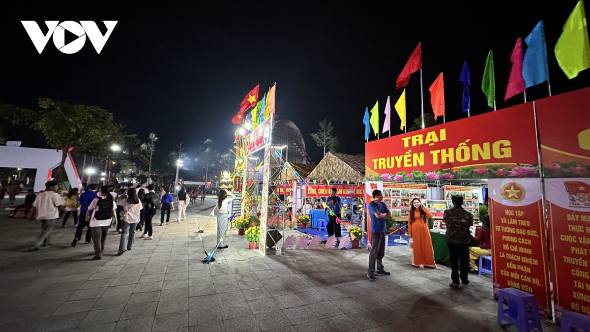 tết quân-dân hướng về các gia đình chính sách, gia đình khó khăn ở cần thơ hình ảnh 4 tet quan-dan huong ve cac gia dinh chinh sach, gia dinh kho khan o can tho hinh anh 4