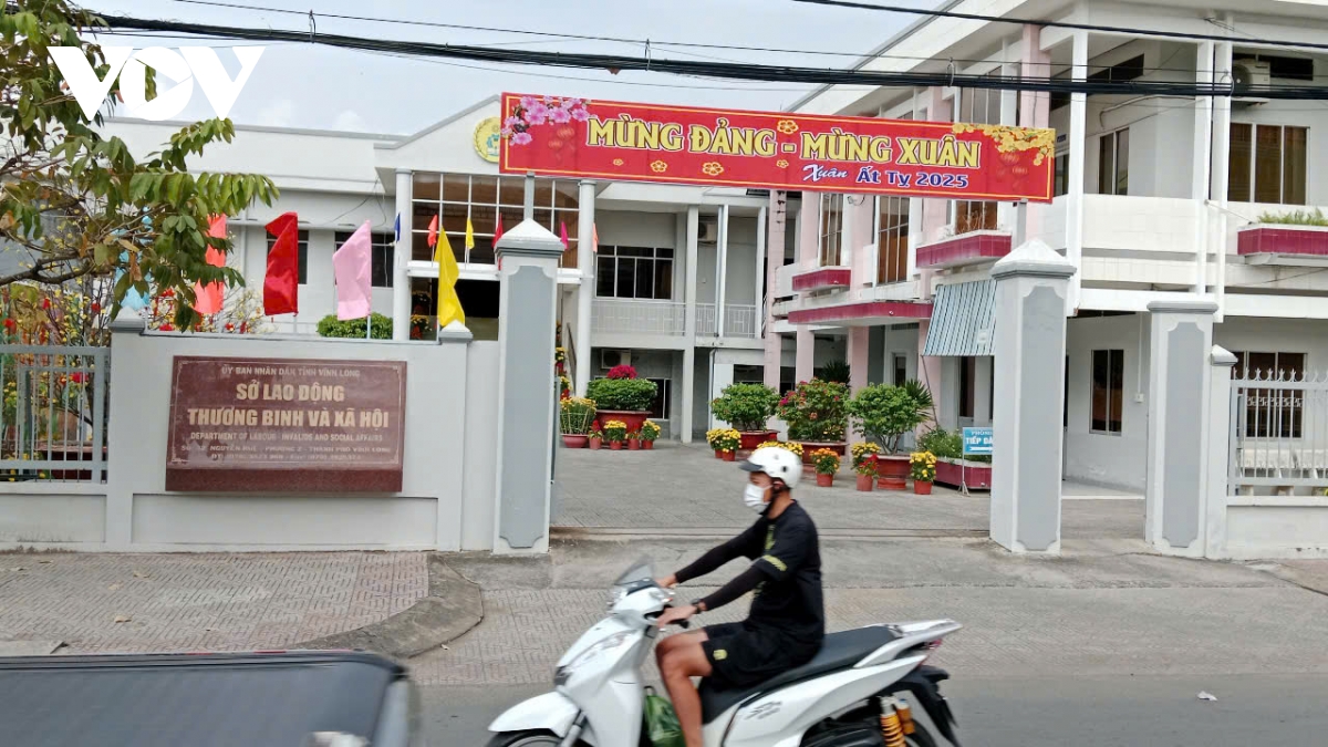 vĩnh long chủ động tinh gọn bộ máy, sắp xếp nhân sự hình ảnh 2 vinh long chu dong tinh gon bo may, sap xep nhan su hinh anh 2