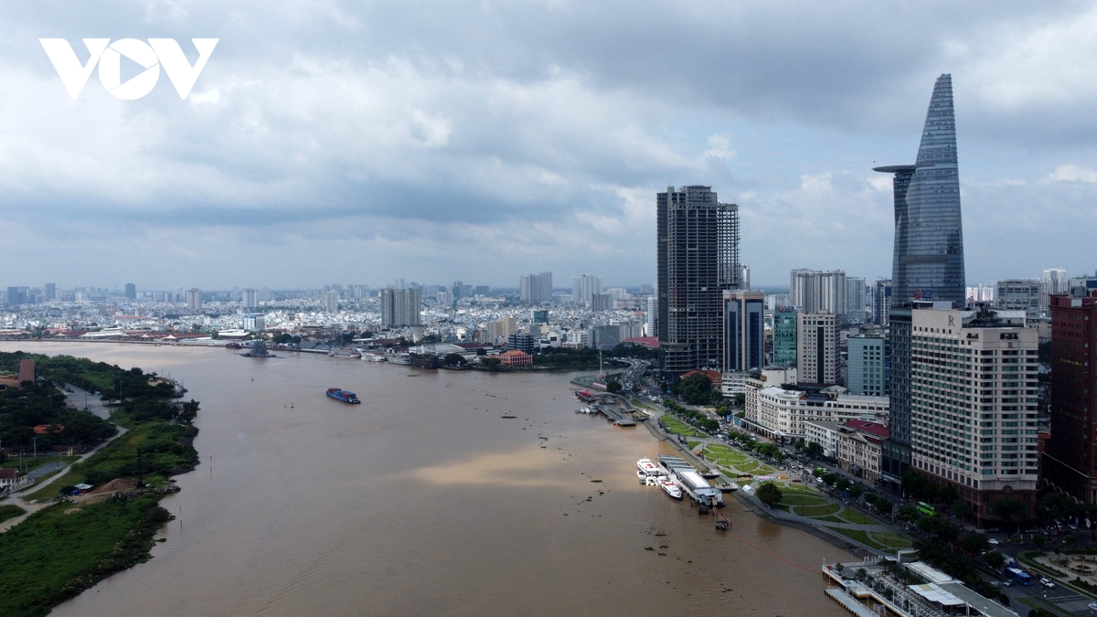 trung tam tai chinh quoc te toan dien phai co dac thu cua tp.hcm hinh anh 3